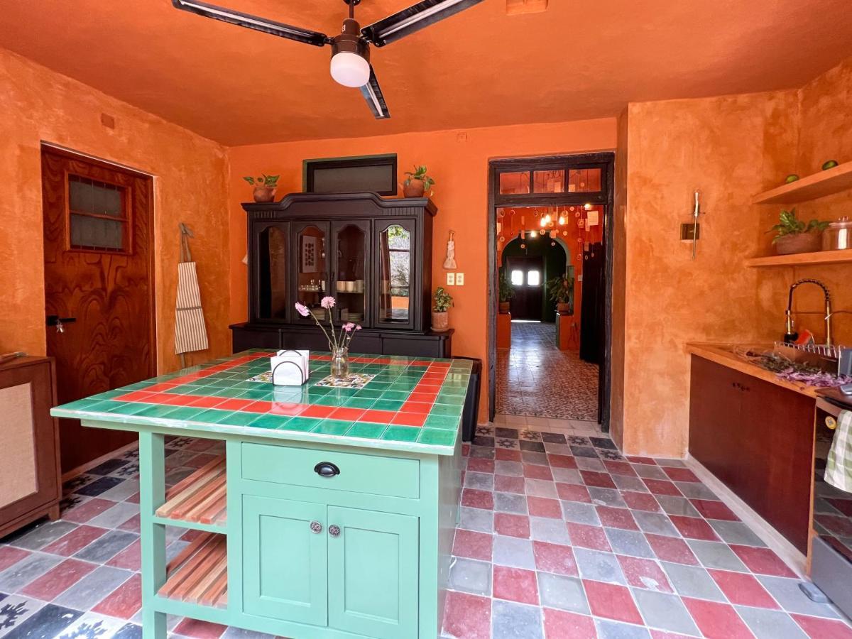 Kuka Y Letras Bed & Breakfast Merida Exterior photo